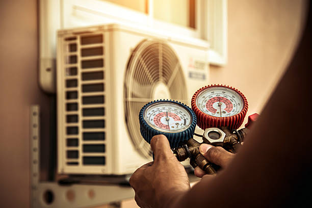 Professional Hvac technician working in Rocky Ridge, MD
